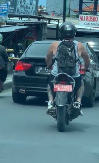 Viral Bule Naik Motor Berpelat Merah Milik Kades Di Bali