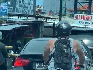 Viral Bule Naik Motor Pelat Merah, Ternyata Milik Kades Bukti