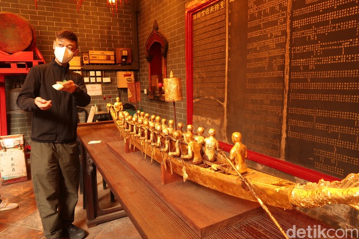 Dragon Boat di Tin Hau Temple Hong Kong