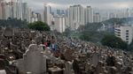 Festival Qingming, Tradisi Menyapu Makam Leluhur di Hong Kong