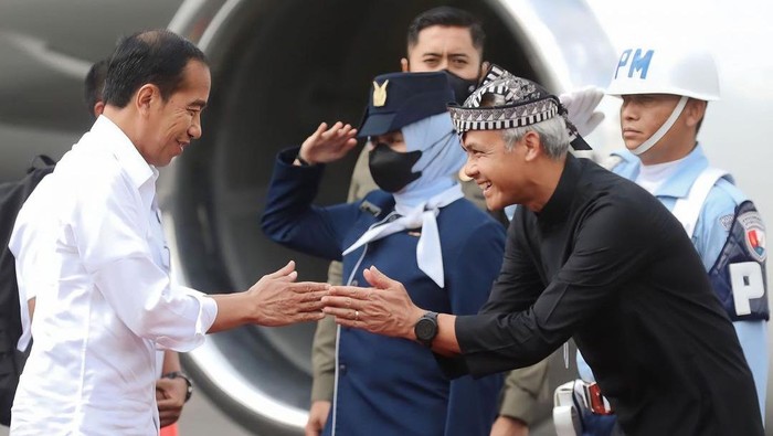 Ganjar Sambut Jokowi di Solo: Sugeng Rawuh Bapak Presiden