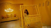 Untuk bisa menikmati atraksi ini, traveler akan dikenakan dua tiket yaitu tiket ke mini golf atau museum. Kamu bisa pilih mau main golf, masuk museum atau dua-duanya. (Agung Pambudhy)