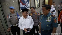 Pemerintah memperkirakan ada sekitar 123,8 juta orang akan melakukan perjalanan mudik tahun ini. Angka ini meningkat dua kali lipat dari tahun sebelumnya sejumlah 85 juta orang lebih.