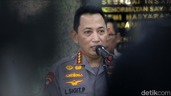 Rakor persiapan mudik Lebaran digelar di Mabes Polri, Jakarta, Kamis (6/4/2023). Raker ini dihadiri sejumlah menteri, Kapolri dan Panglima TNI.