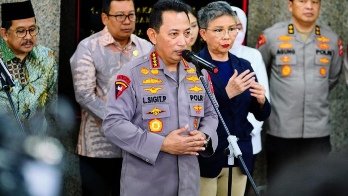 Kapolri Jenderal Listyo Sigit Prabowo menyampaikan persiapan pengamanan persiapan mudik tahun 2023 (Dok. Polri)