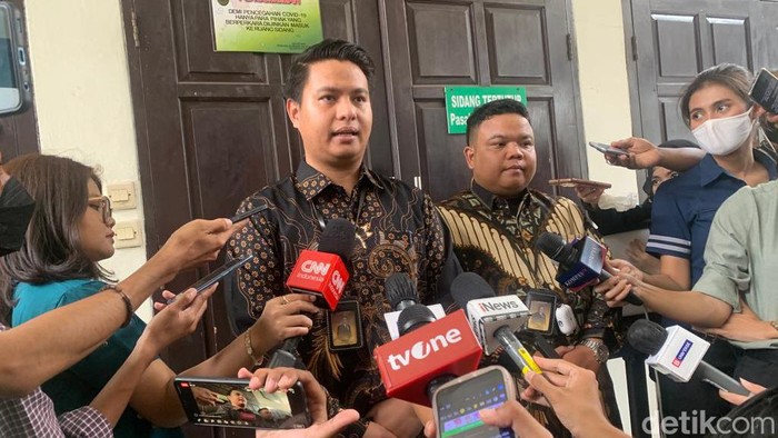 Kuasa hukum AG, Mangatta Toding Allo