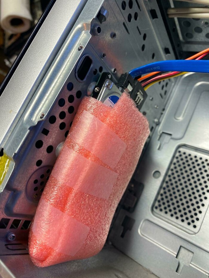 Jangan tunjukkan 10 foto berikut kepada anak IT! Yang ada, mereka bakal pusing setelah melihatnya.