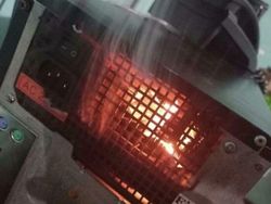 10 Hal yang Bikin Orang IT Geleng-geleng Kepala, Pusing!