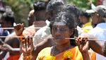 Mengerikan! Begini Prosesi Festival Keagamaan Panguni Uthiram di Mumbai