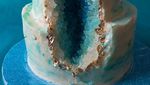 Mirip Kristal dan Permata, Ini Tampilan Geode Cake yang Cantik