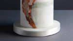 Mirip Kristal dan Permata, Ini Tampilan Geode Cake yang Cantik