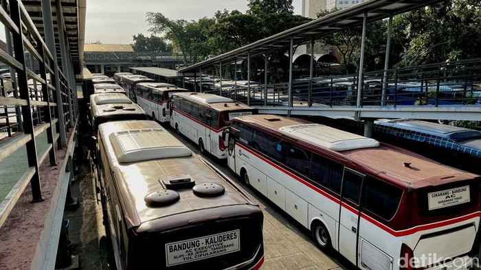 Penampakan Terminal Leuwipanjang Kota Bandung