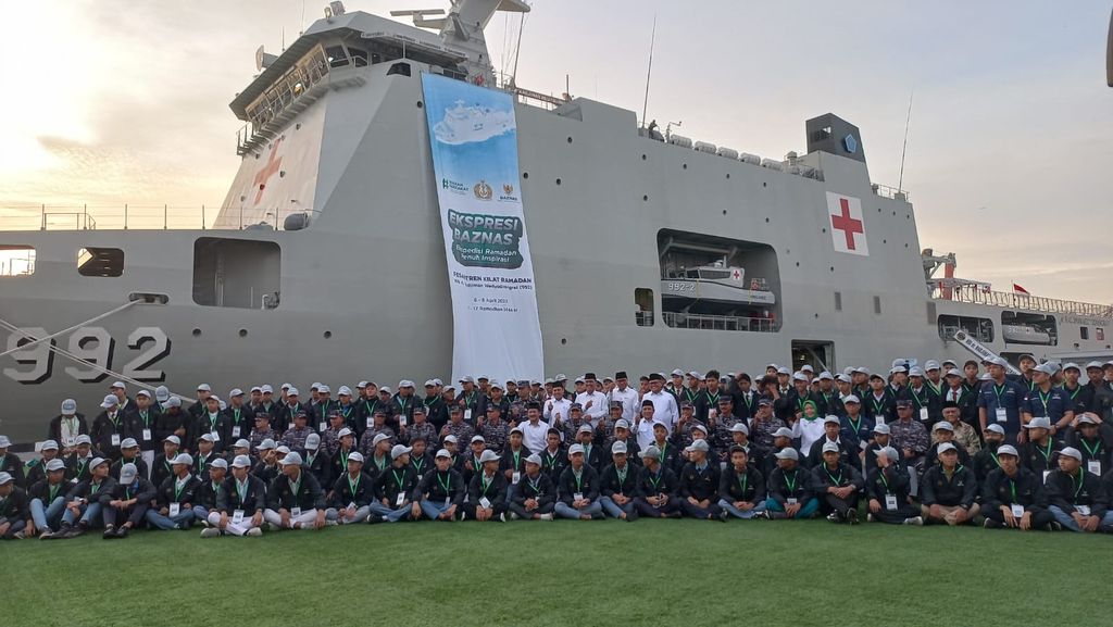 Pesantren Kilat di KRI dr Radjiman Wedyodiningrat