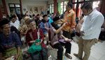 Momen Berbagi Kebahagiaan dengan Penghuni Panti Sosial