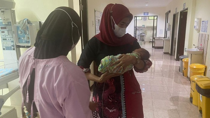 rekayasa buang bayi di blitar