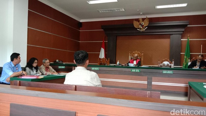 Sidang praperadilan di PN Manado, Sulut.