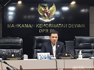 Gerindra Tak Masalah Sandiaga Pamit: Patah Tumbuh Hilang Berganti