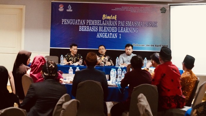 Acara Penguatan Pembelajaran PAI SMA/SMK/SMALB di Ujung Pandang