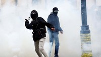 Aksi ini merupakan hari kesebelas pemogokan nasional dan protes terhadap reformasi pensiun pemerintah Prancis.