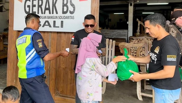 Bamsoet & GERAK BS Beri Santunan-Paket Sembako di Denpasar Selatan