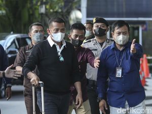 KPK Masih Cari Duduk Perkara Bupati Meranti Gadai Rumah Dinas Rp 100 M
