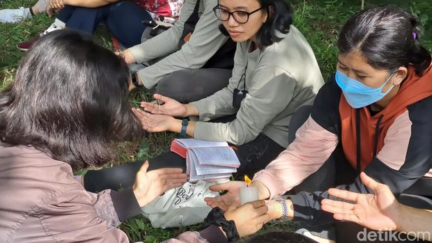 Visualisasi Kesengsaraan Yesus saat Jalan Salib Gunung Gandul Wonogiri, Jumat (7/4/2023).