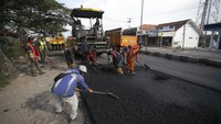 Perbaikan meliputi pengerasan jalan pantura, dengan dilakukan betonisasi juga pengaspalan ini terus dikebut oleh pekerja proyek, mengingat arus mudik lebaran semakin dekat. 
