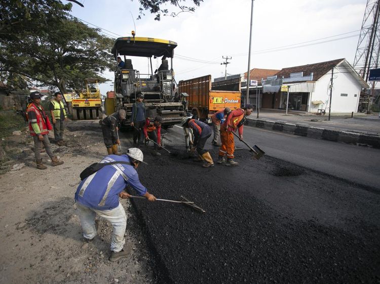 Jalur Pantura Indramayu Terus Dibenahi, Target Selesai H-10 Lebaran