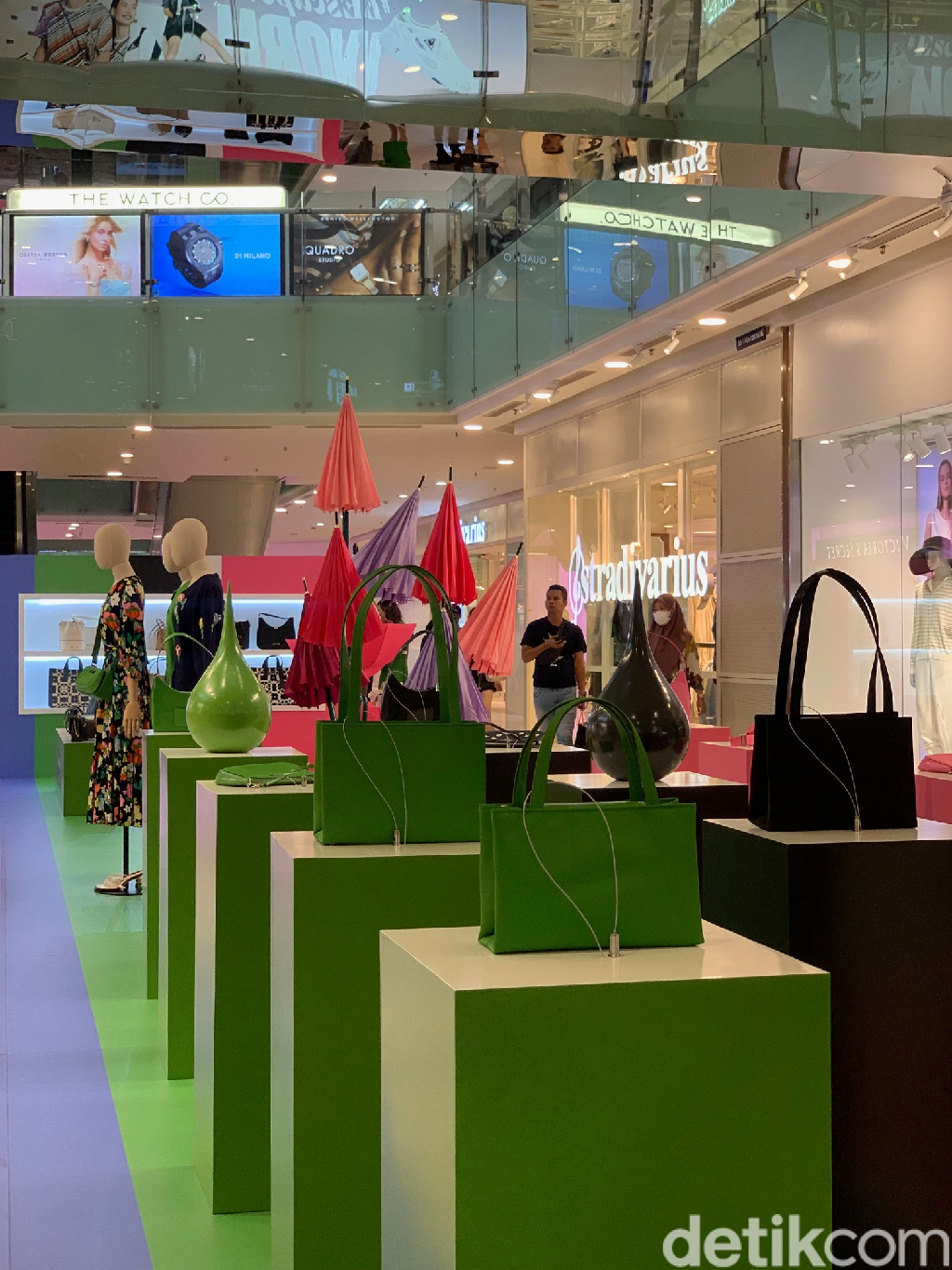 Kate Spade Buka Pop Up Store di Indonesia, Pamerkan Kolaborasi dengan Pantone