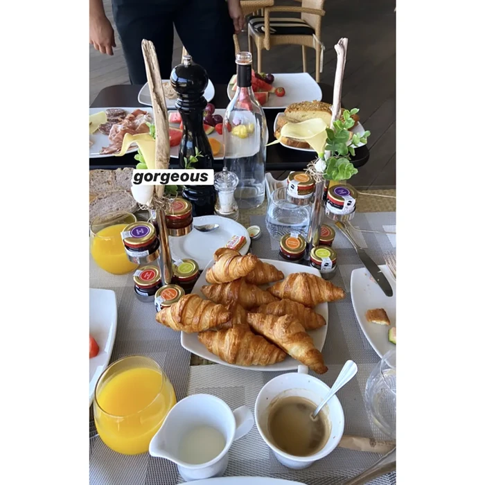 Mengintip 10 Menu Sarapan Artis Hollywood, Apa Saja Pilihannya? Mengintip 10 Menu Sarapan Artis Hollywood, Apa Saja Pilihannya?