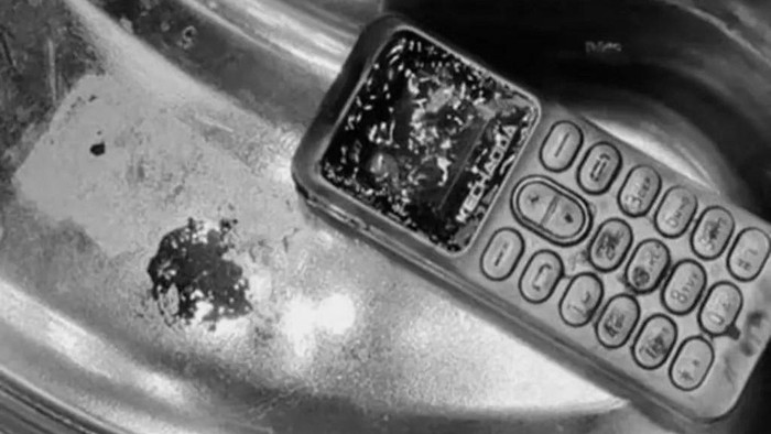 Viral Remaja Nekat Telan HP gegara Emosi saat Bertengkar dengan Kakaknya