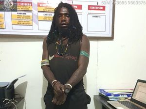 Tampang Anggota KKB Pilatus Walker yang Terlibat Aksi Teror di Puncak Papua