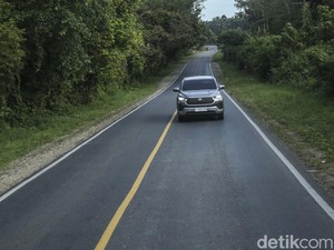 Toyota Minta Maaf Ada Innova Zenix Pecah Ban, Ini Penjelasan Lengkapnya