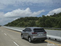 Heboh Innova Zenix Hybrid Banyak yang Pecah Ban, Toyota Mau Ganti Ban Bawaan?