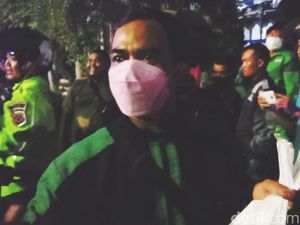 Mendengar Kisah Yadi, Pejuang Rezeki Saat Sahur di Subang