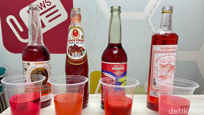 Adu Nikmat 4 Sirup Merah dari Daerah, Mana yang Manisnya Paling Enak?