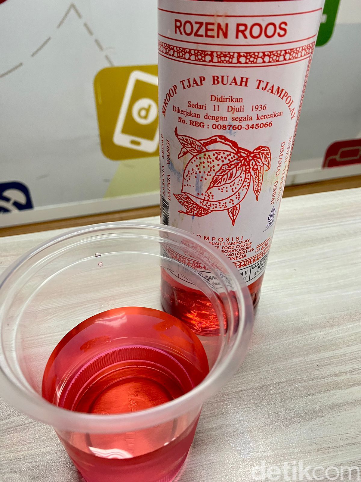 Adu Nikmat 4 Sirup Merah dari Daerah, Mana yang Manisnya Paling Enak?