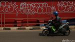Duh, Jembatan Merah Bekasi Dipenuhi Vandalisme