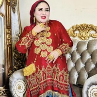 Selain itu, Mira Hayati yang merupakan salah satu jemaah haji dari Makassar diintai pajak impor oleh bea cukai karena membeli emas di Arab. Mira membeli emas seberat 1 kilogram dari Arab Saudi. Mira mengaku akan membagikan emas tersebut kepada keluarganya sebagai oleh-oleh pada Juli 2023 lalu. Foto: Instagram/TikTok.
