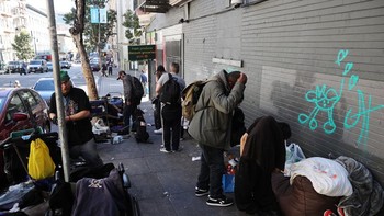 San Francisco dikenal sebagai kota yang mahal, dengan harga rumah yang mencekik leher. Mungkin ini adalah salah satu faktor cukup banyaknya gelandangan di sana. Foto: Getty Images