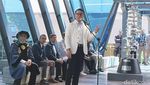 Momen Haru Ridwan Kamil Wakili Wisuda Eril