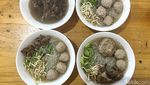 Gurih Segar! Bakso Kaldu Rempah dengan Topping Brisket di Cinere