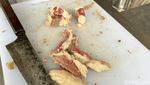 Gurih Segar! Bakso Kaldu Rempah dengan Topping Brisket di Cinere