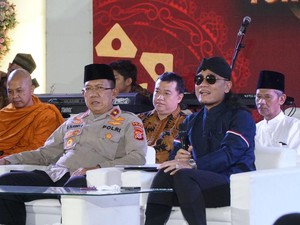 Gus Miftah Bukber Lintas Agama: Beda Bukan Bermusuhan, tapi Partner Kebaikan
