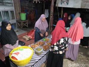 Kisah Ibu di Ponorogo Rutin Bagikan Sahur Sejak 2019 Cari Berkah Ramadhan