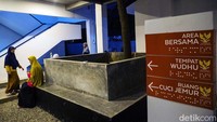 Ponpes ini dibangun untuk menyamaratakan pendidikan agama, menghafal kitab suci (tahfiz) atau pendidikan umum bagi anak-anak tunarungu. 
