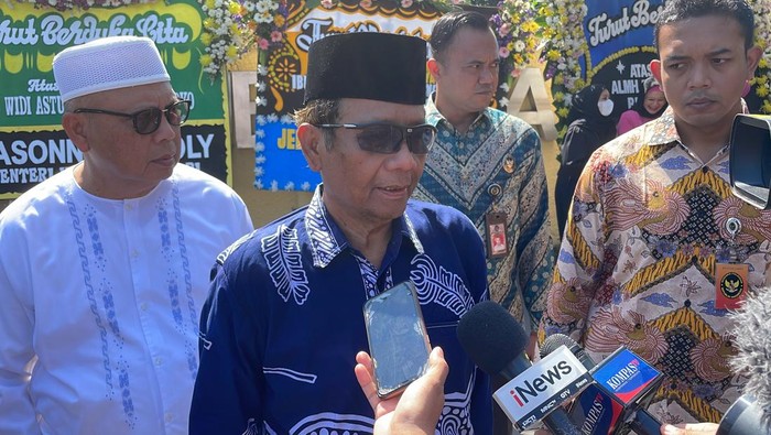 Menkopolhukam Mahfud Md