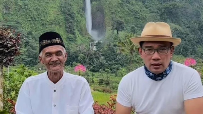 Ridwan Kamil mengunjungi rumah di Cianjur jadi viral karena punya pemandangan Surga Curug Citambur (Tangakapan Layar)