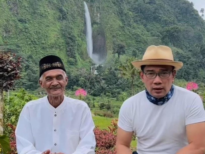 Ridwan Kamil mengunjungi rumah di Cianjur jadi viral karena punya pemandangan Surga Curug Citambur (Tangakapan Layar)