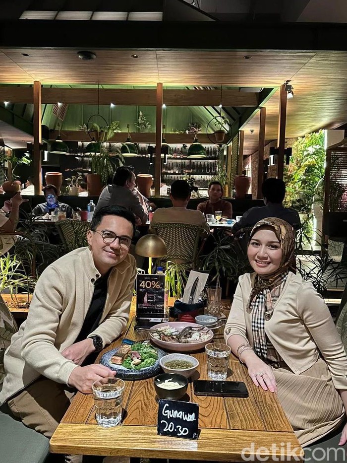 Sahrul Gunawan Sahrul Gunawan dan pacar baru